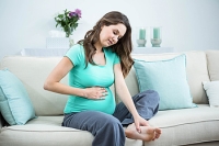 What Causes Pregnant Women to Have Foot Pain?